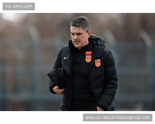 安东尼奥神比喻！U22国足球员像“兵马俑”铁血拼搏